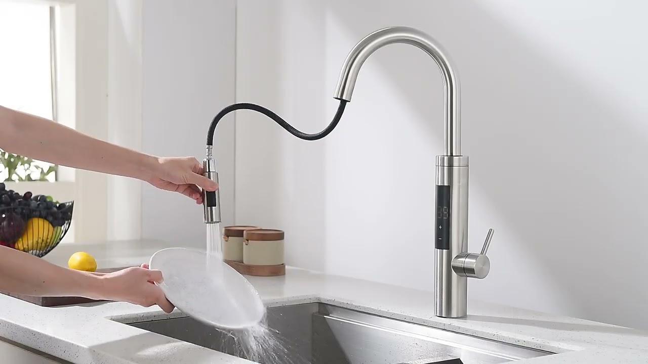 HOMELODY Elektrischer Wasserhahn mit Durchlauferhitzer, Wasserhahn 360° drehbar | Sku: E61033000