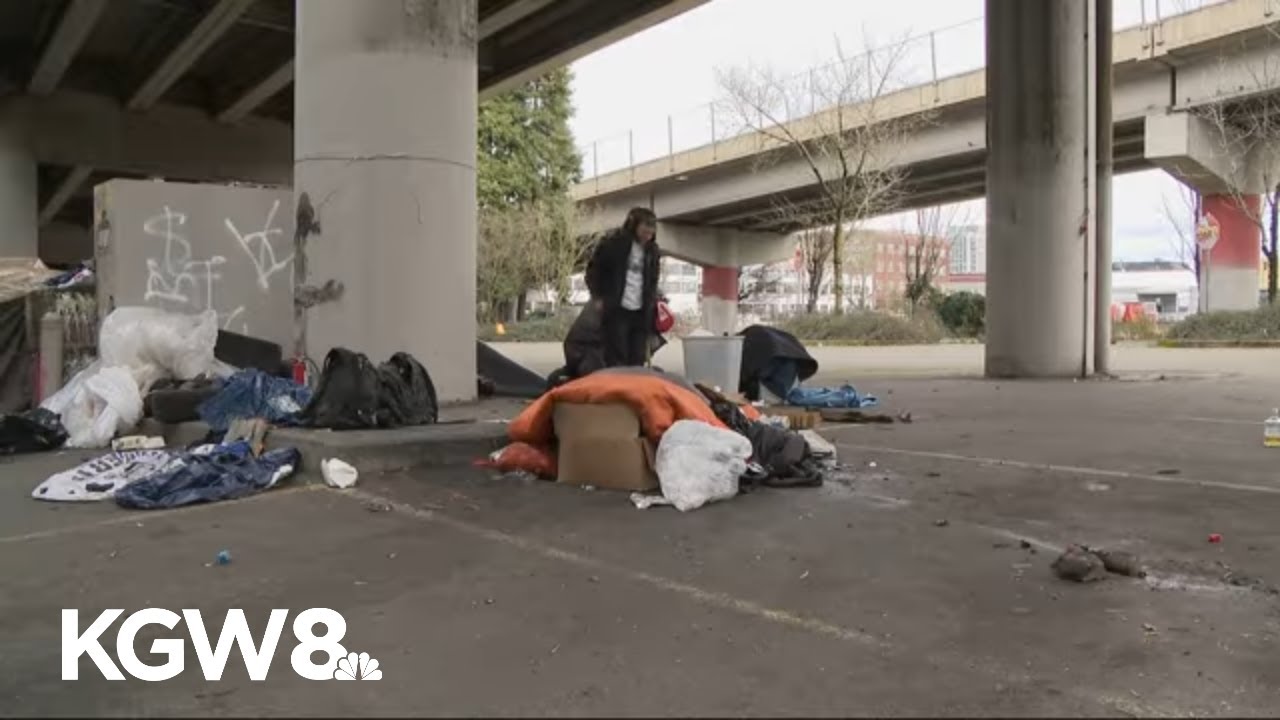 Advocates raise concerns as warming centers remain closed