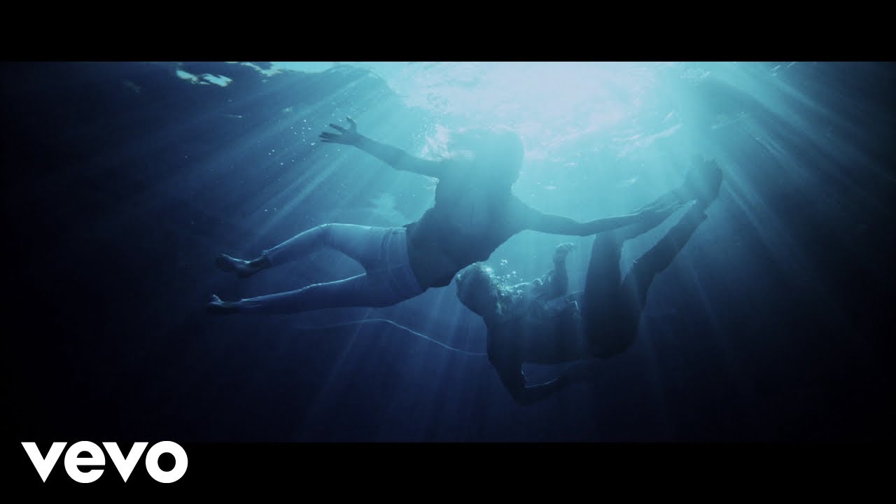 Axwell /\ Ingrosso, Axwell, Sebastian Ingrosso - Dreamer (Official Video) feat. Trevor Guthrie