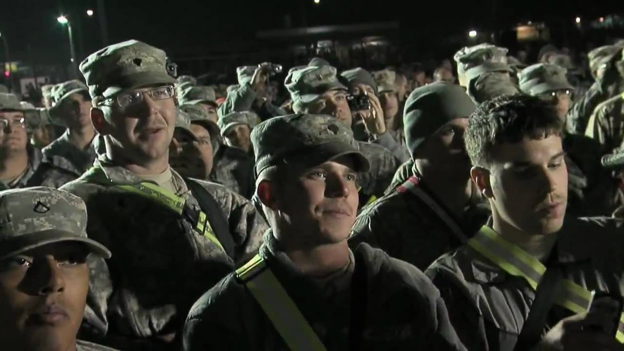 Behind the Chairman's Holiday USO Tour 2009