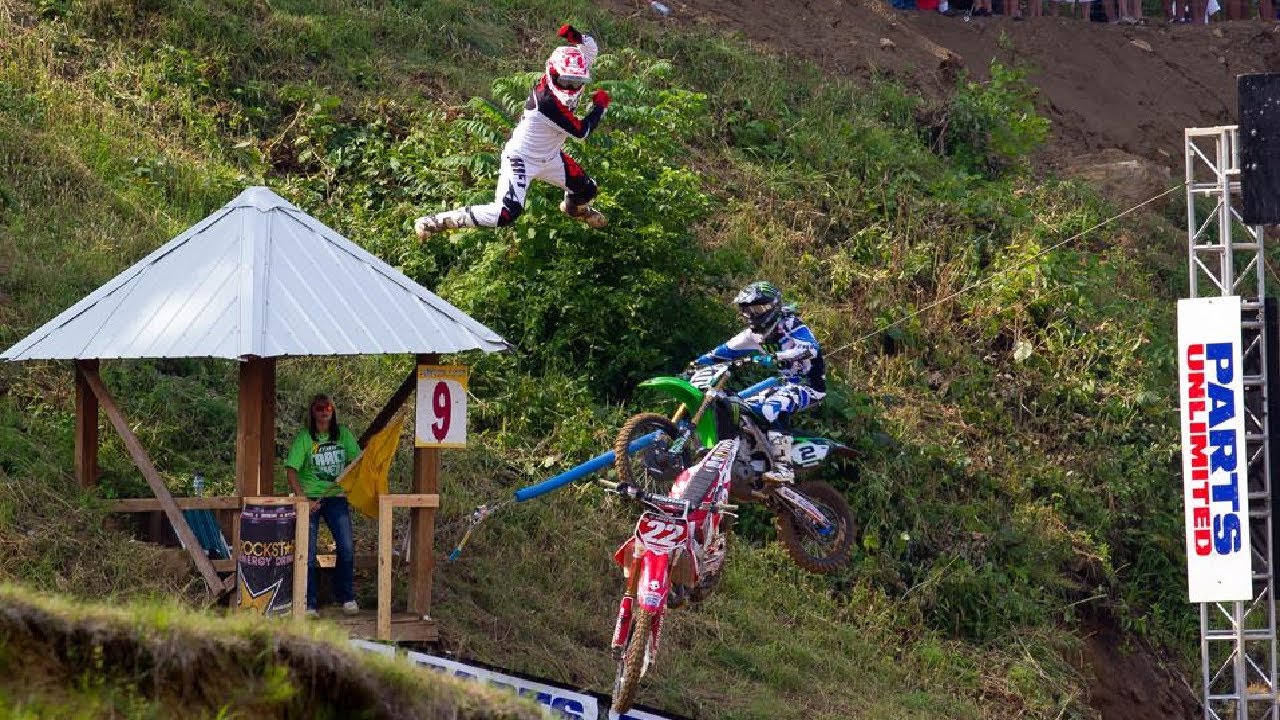 2011 Motocross Spring Creek - 450MX Moto 2 - Chad Reed's incredible save after falling ?