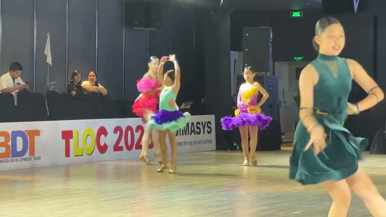 Giải TLOC 4/10/2025 Thăng Long International - SamBa - Bảo Châu số đeo 105