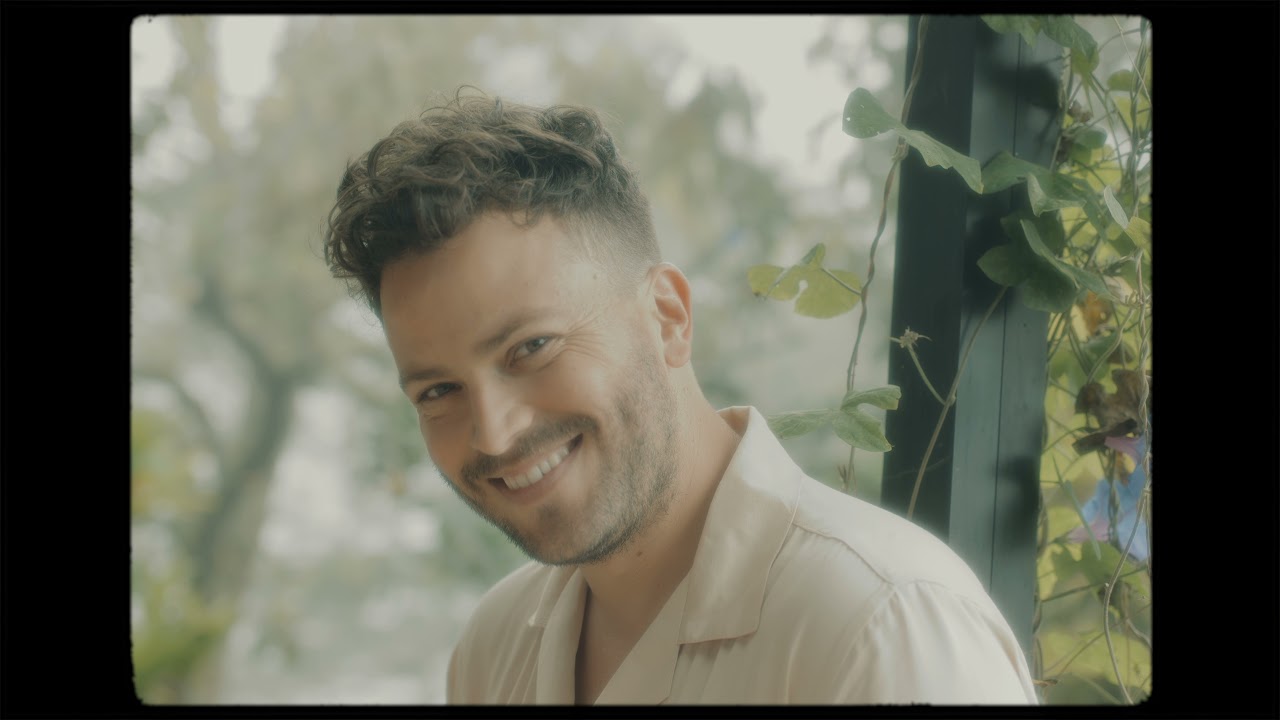 Gusi - Tu Novio, Tu Amante, Tu Amigo (Video oficial)