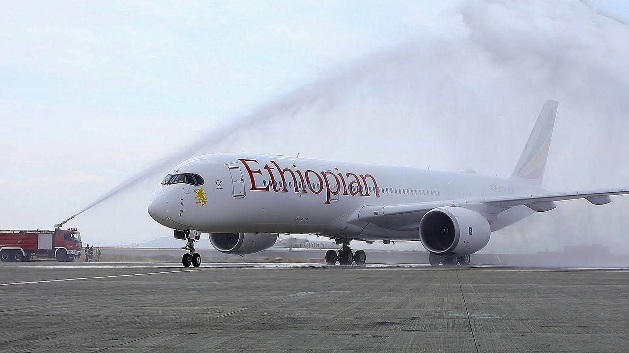 የኢትዮጵያ  አየር መንገድ ሁለት እጅግ ዘመናዊ የ ኤርባስ ኤ 350 አውሮፕላኖችን ተረክቧል።