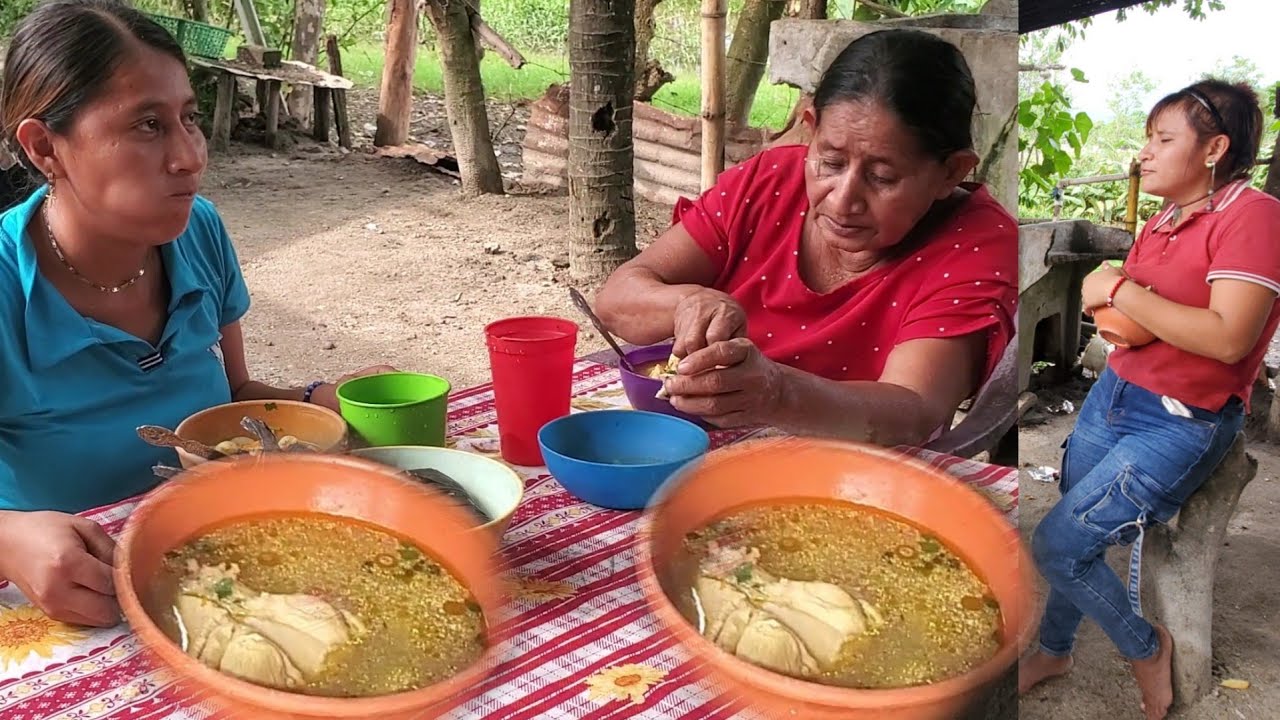 ABLANCA ni le Alcanso El caldo de pollo dijo mi mama 😳😱