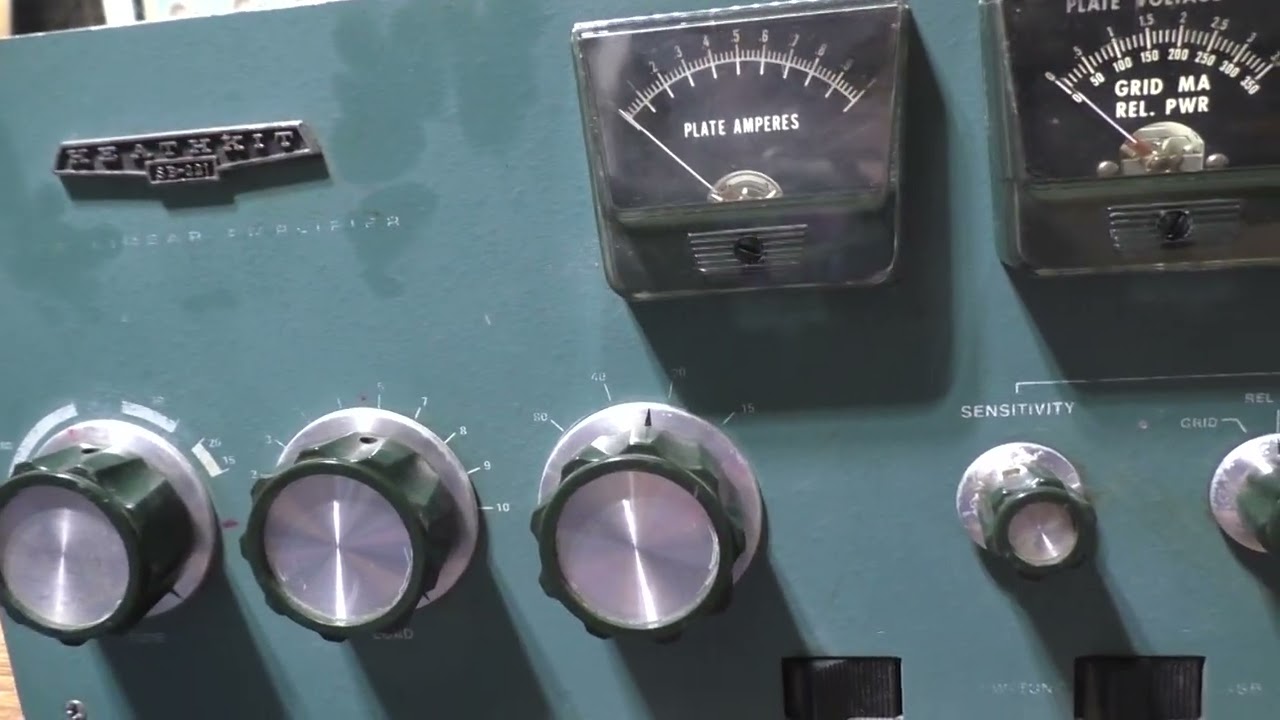 Drake L7 vs Heathkit SB-220 linear amplifier comparison walkthru only.