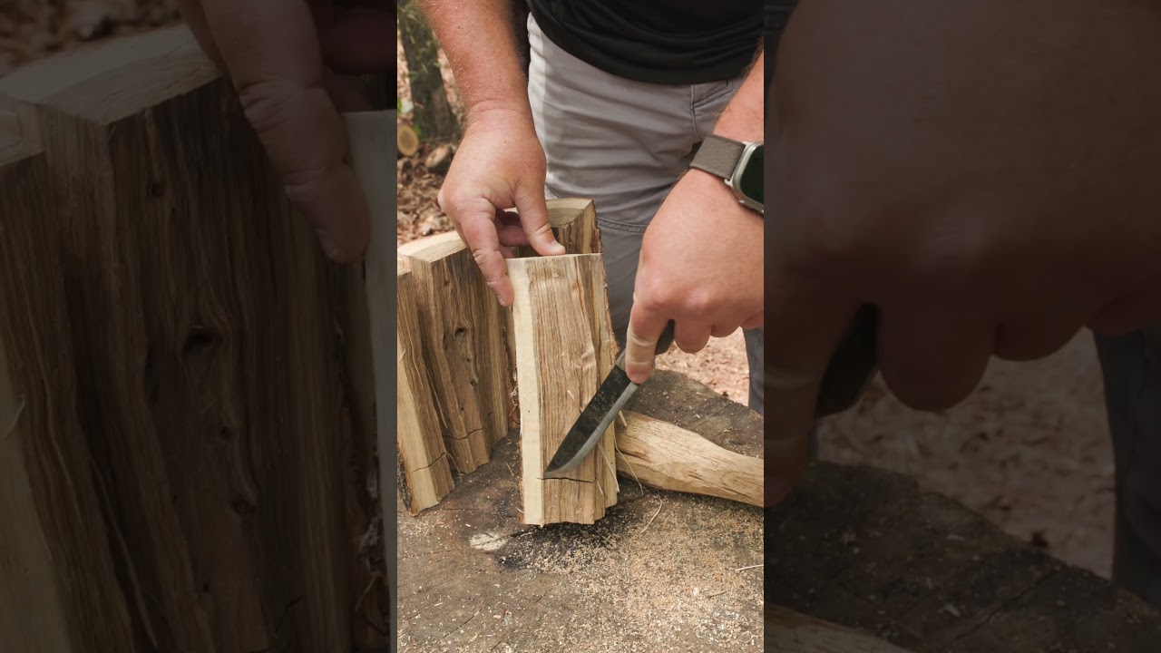 Swedish Torch Trick 🪨🪵🔥 #bushcraft #survival #camping