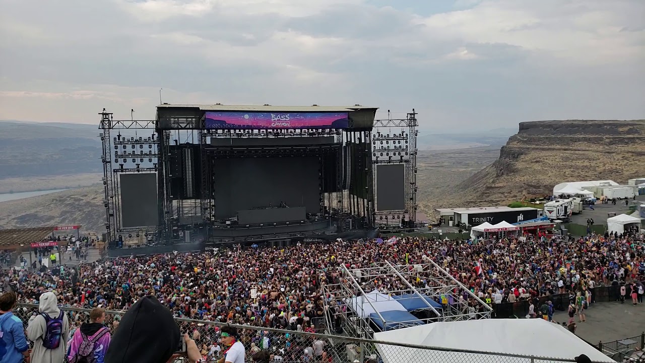 Riot Ten Live Set at Bass Canyon 2018 