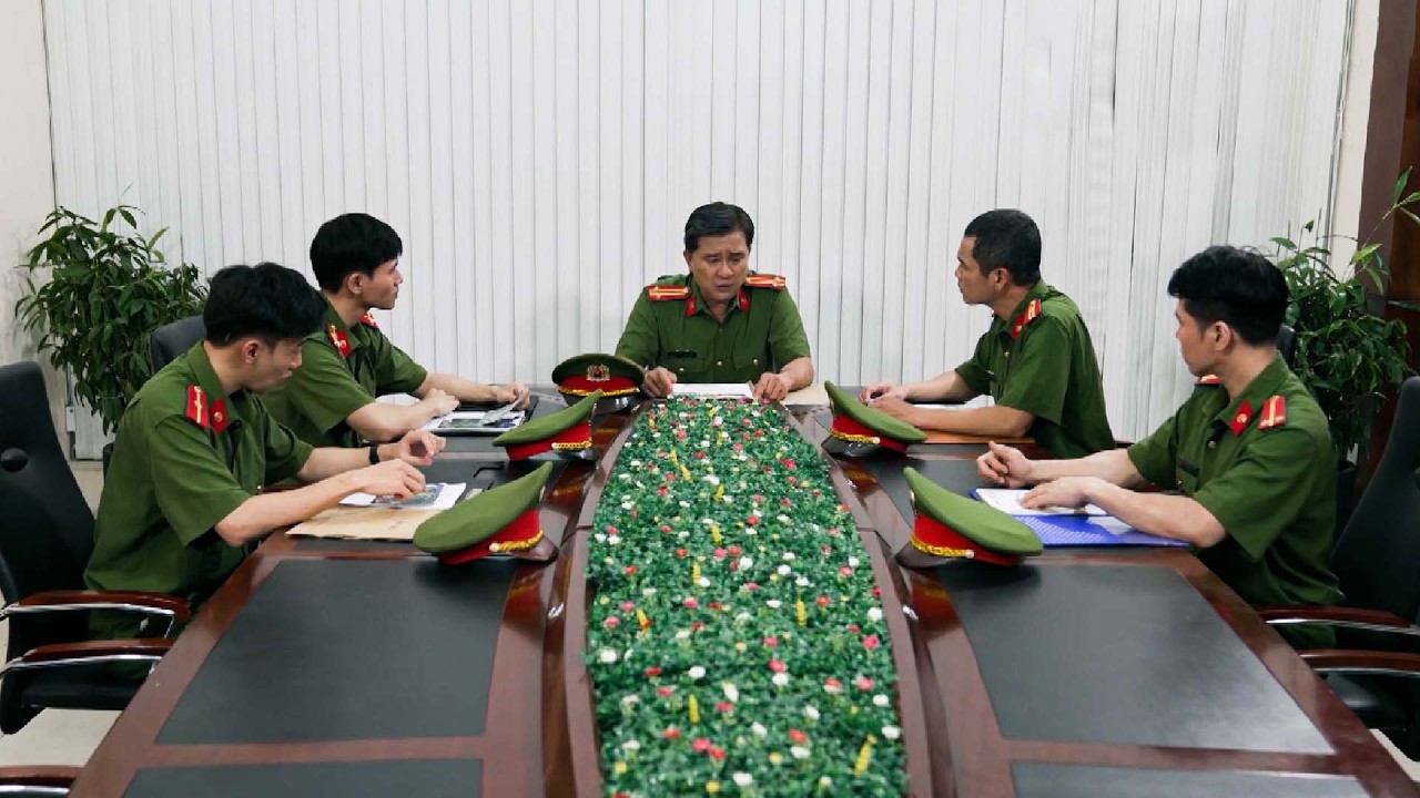 Cảnh sát hình sự truy nã tội phạm gây tai nạn bỏ trốn trong đêm | Phim hình sự Việt Nam mới hay nhất