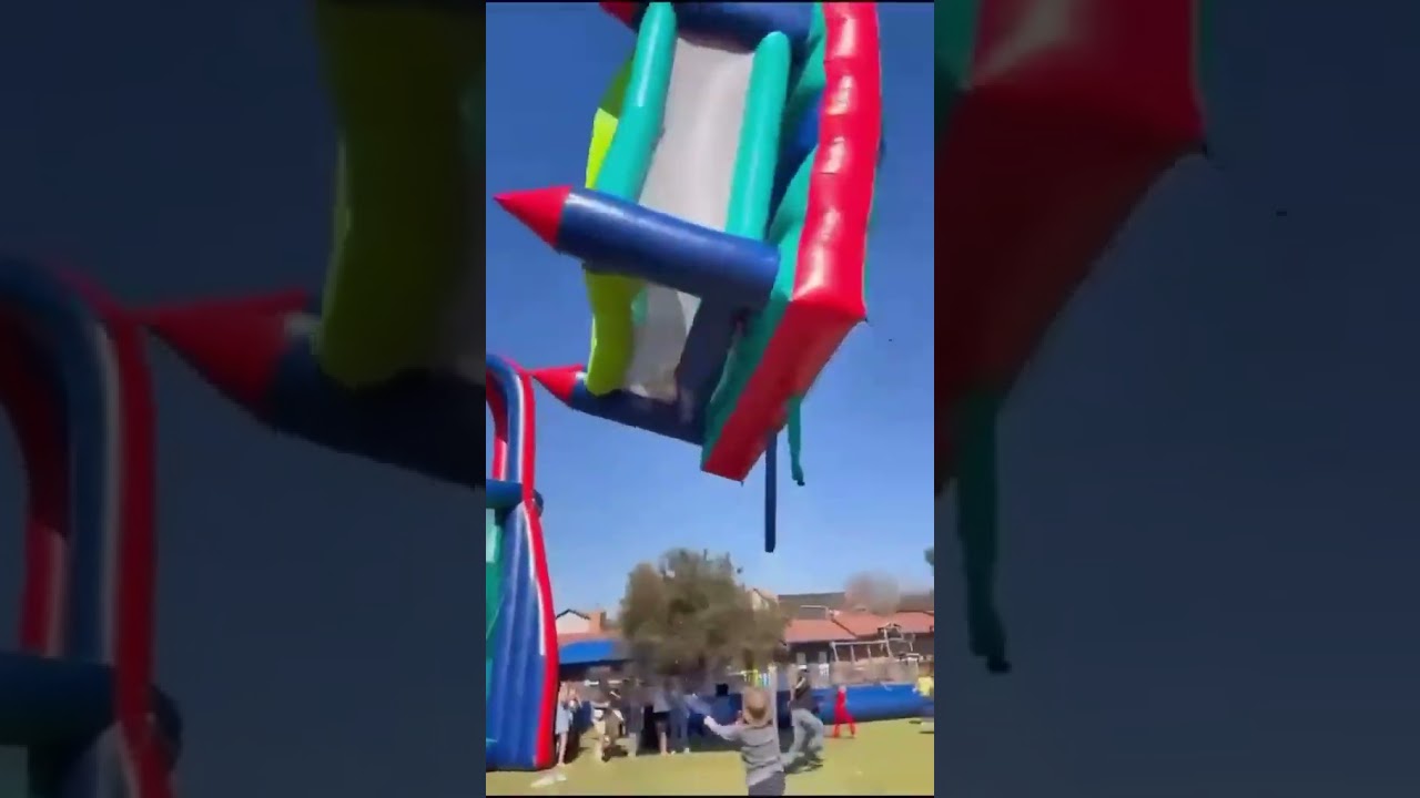 Video goes viral after a bouncy house flies away with two young children inside 😳