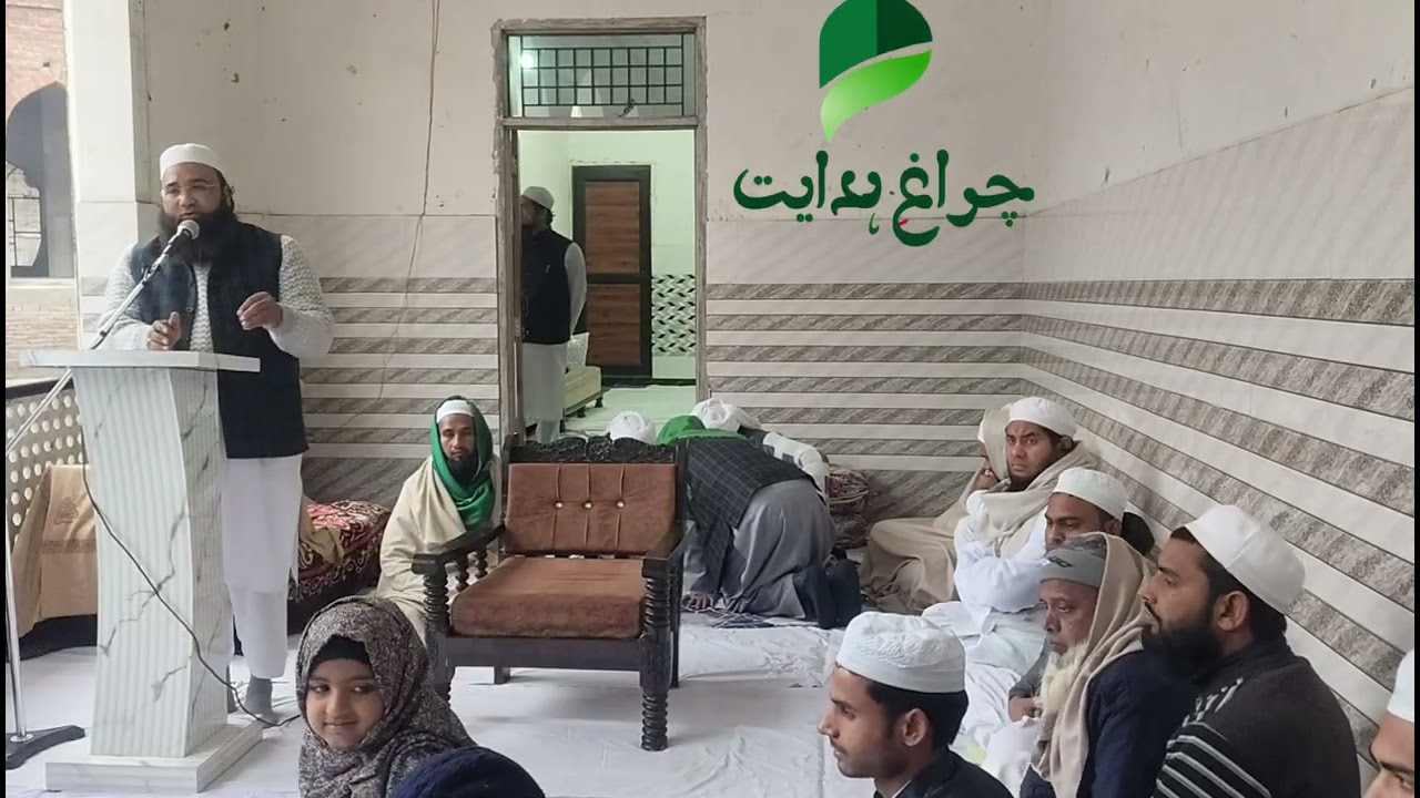 حضرت مولانا محمد صابر صاحب کسیروی اپنی شاندار نصیحتوں سے نوازتے ہوئے