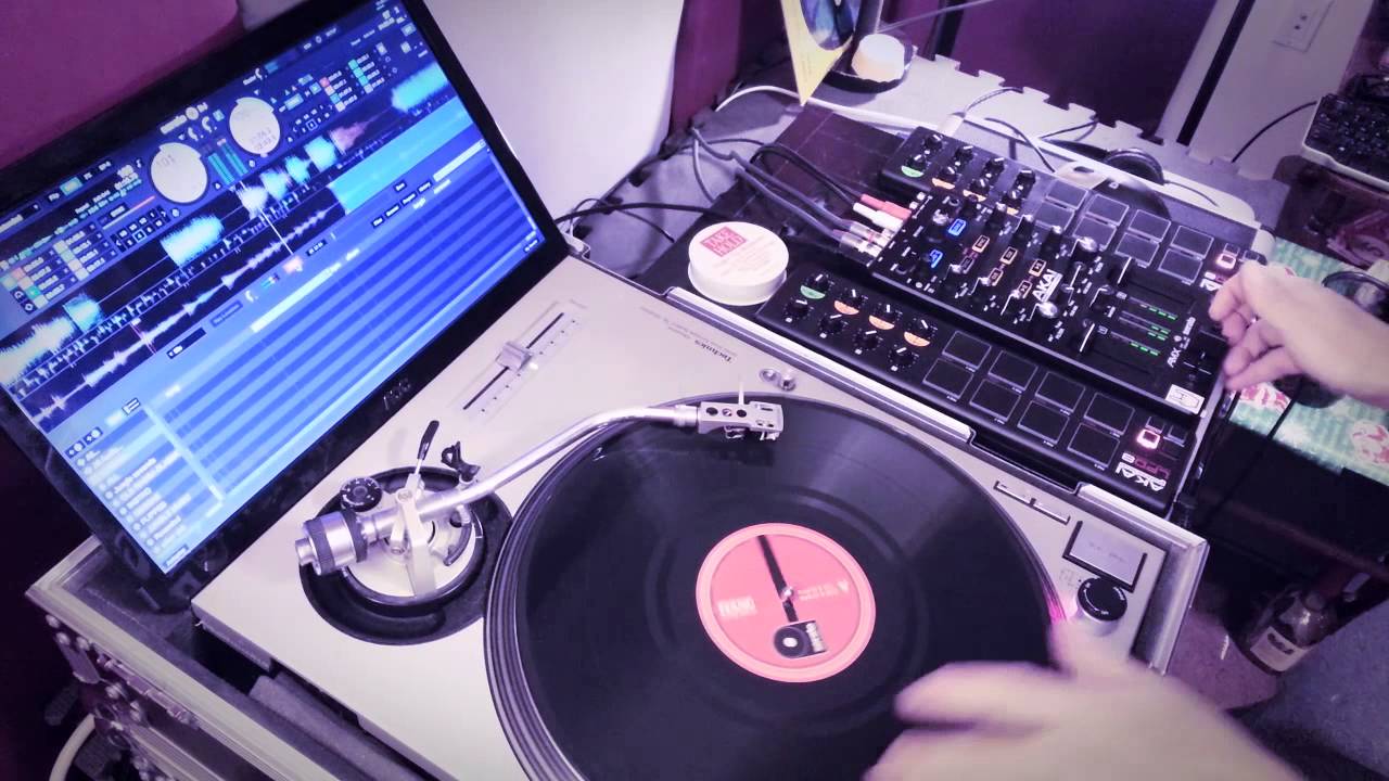FEM Freestyle 01 - Akai AMX- LPD8 - Serato DJ
