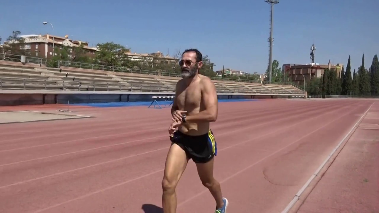 400M en 1'11