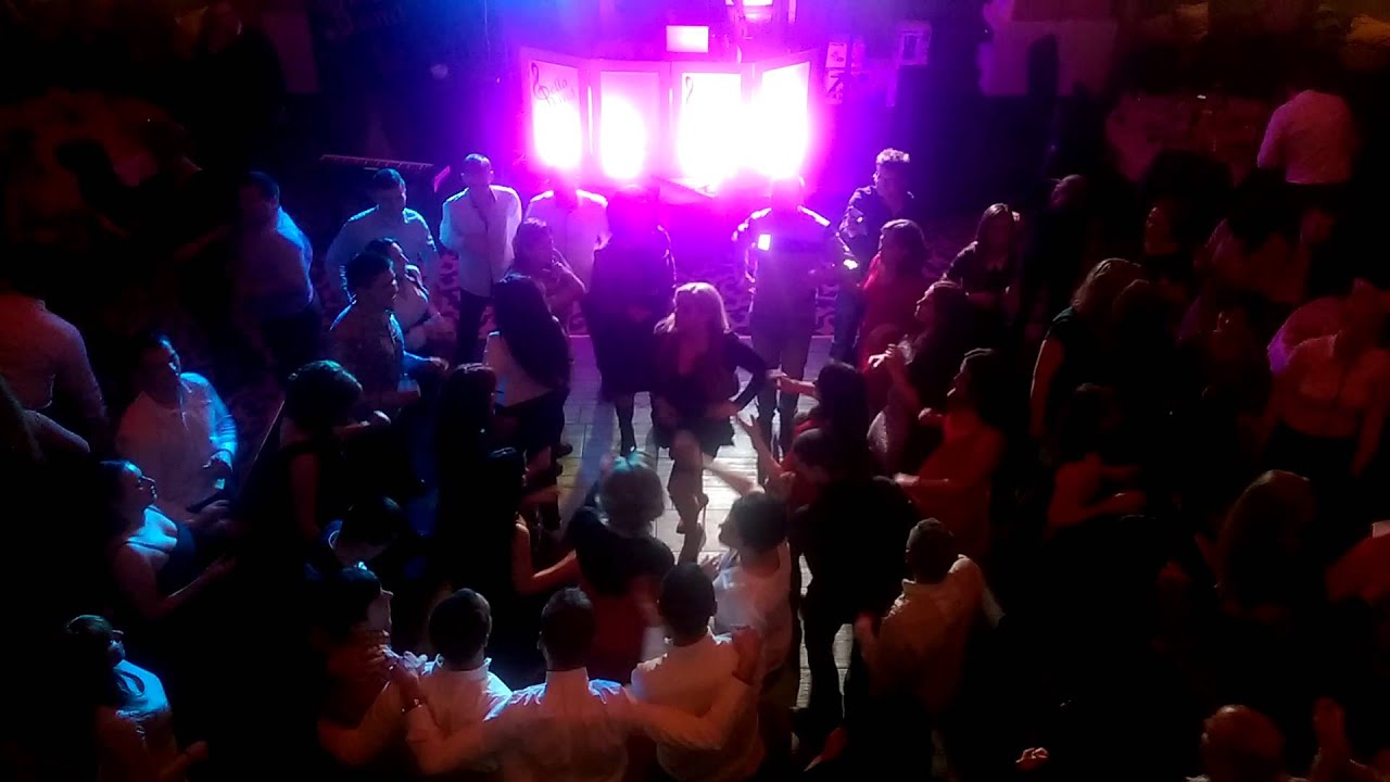 Formatie Nunta BellaBand -BELLA- Cover Live- Petrecere Corporate Faurecia Mioveni12 dec 2015