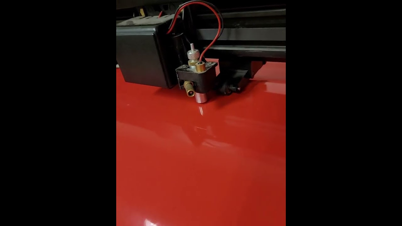 Alien Sounds Coming from the Vinyl Cutter