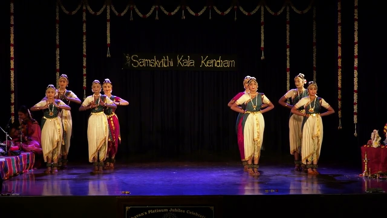Shabdam Tandai Muzhanga excerpts.