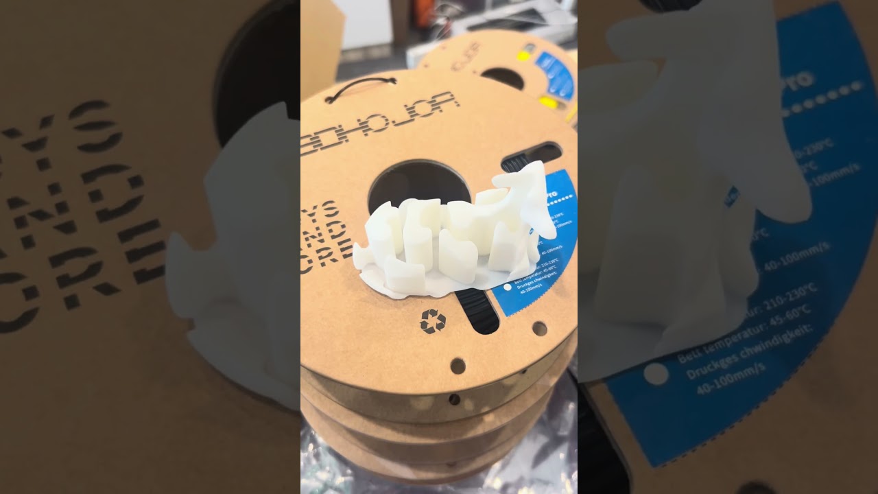 3d printed dual-colored cow, pay attention to the sounds🤣 #3dprinted