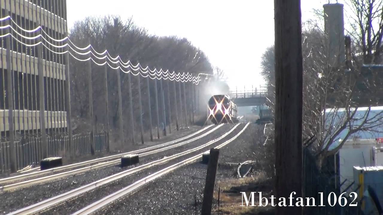 Mbta F40PH 1002 with Badass K5LA!!!