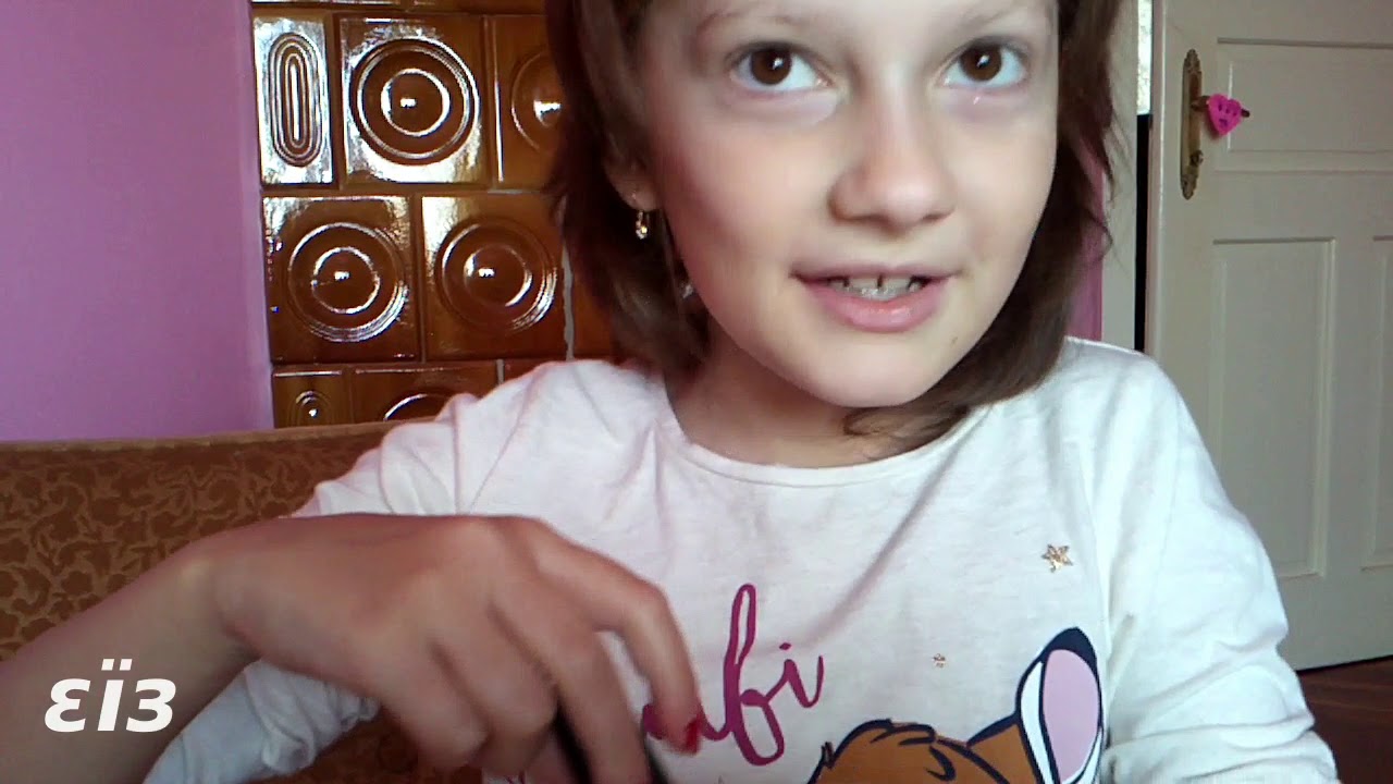 köröm stúdió-nail studio Neela forever Smile :-)