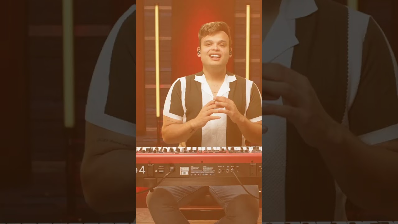 This Is How Jesus Molina Makes Simple Songs Sound Beautiful #pianote #harmony #jesusmolina
