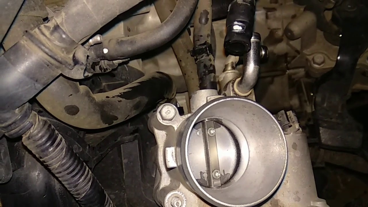 Limpieza cuerpo de aceleración Hyundai Grand i10