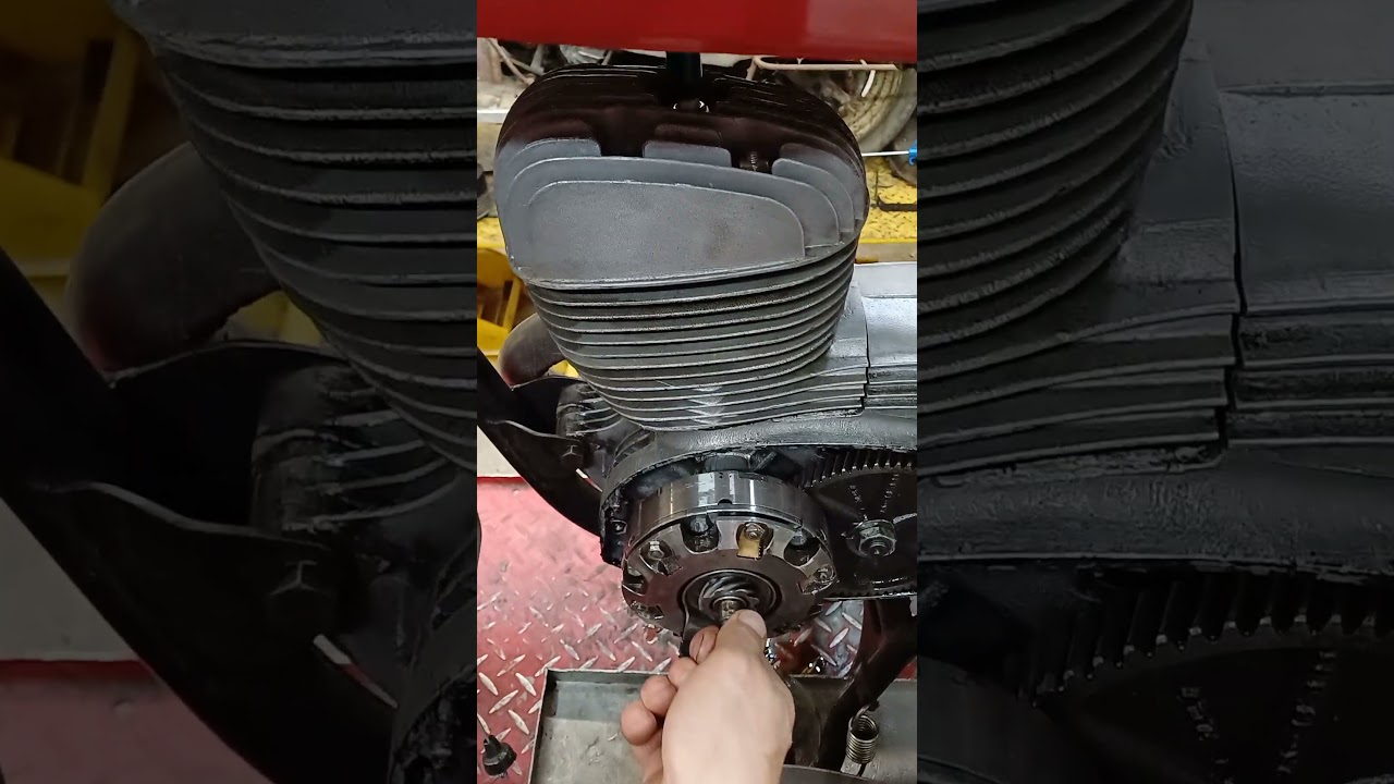 MZ ES 250 JASK&Oacute;ŁKA ZER&Oacute;WKA LUZ WAŁU I ŁOŻYSK W KARTERACH SKUTEK BRAKU DYSTANS&Oacute;W