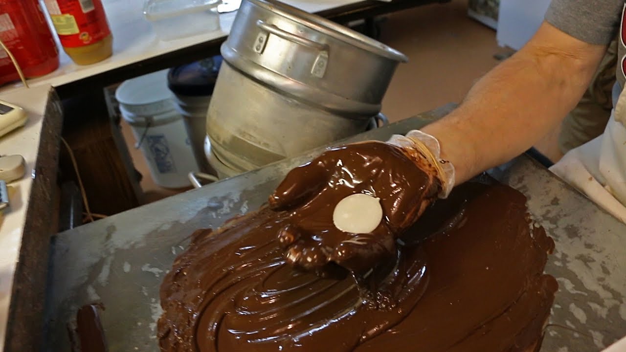 How Neat Are These Vegan Peppermint Patties!?