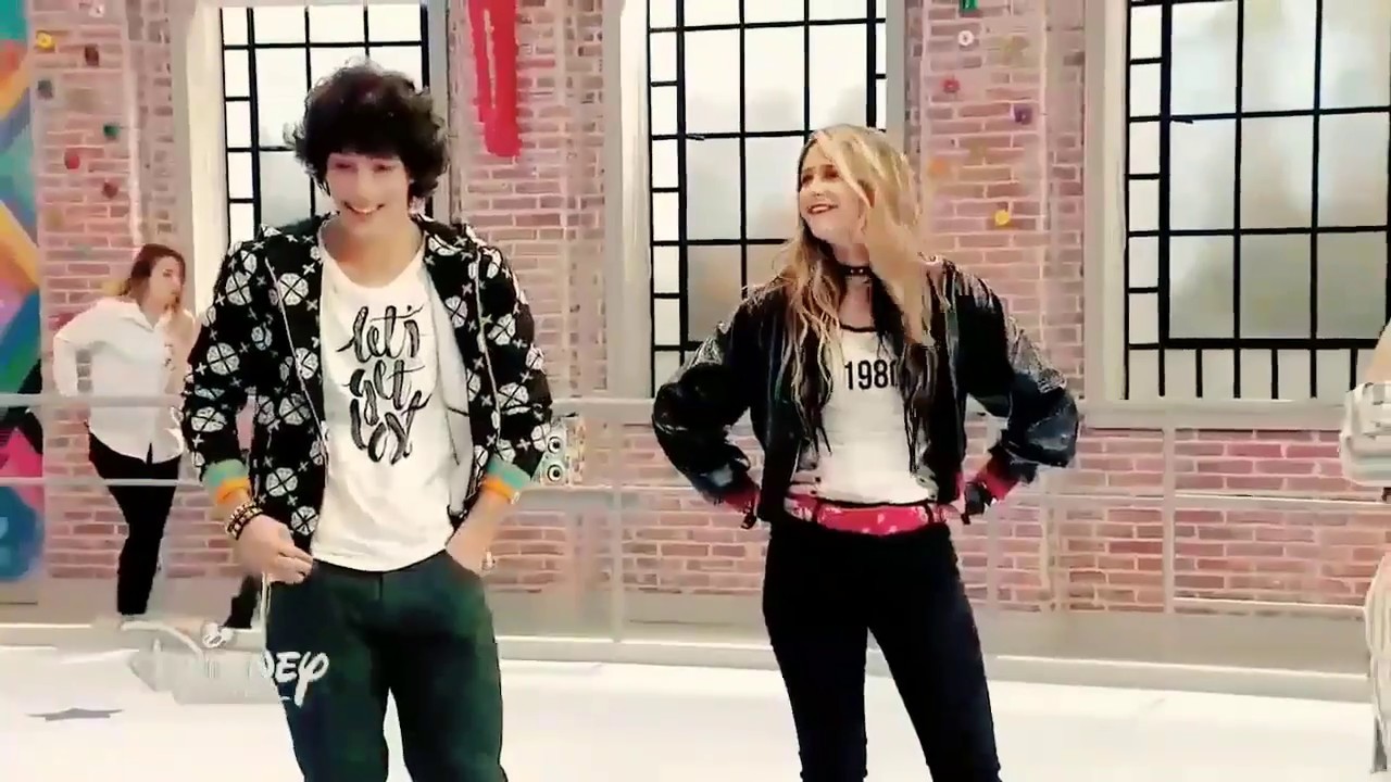 Emilia y Ramiro | Never Be The Same | Soy Luna 3