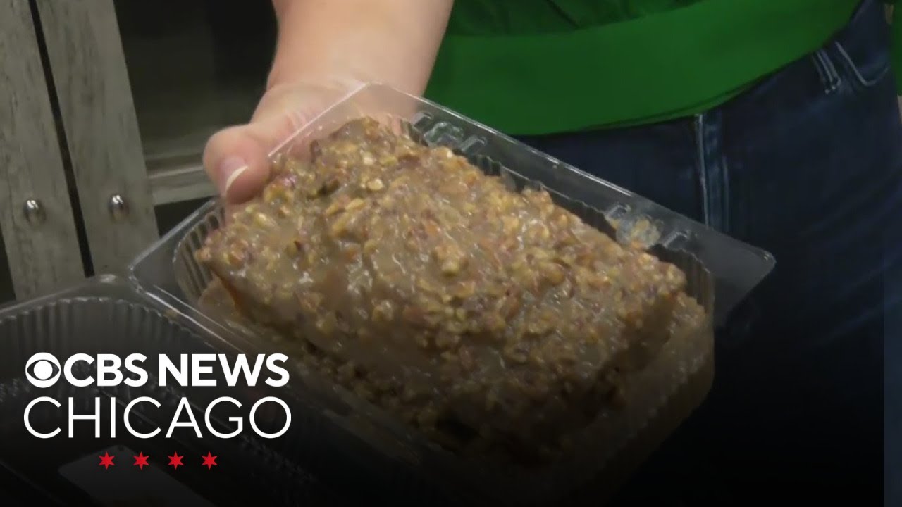 Business is booming at Pookie Crack Cakes in Bronzeville