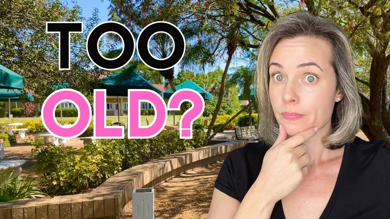 Living in Sarasota Florida - The Meadows Country Club [VLOG TOUR]
