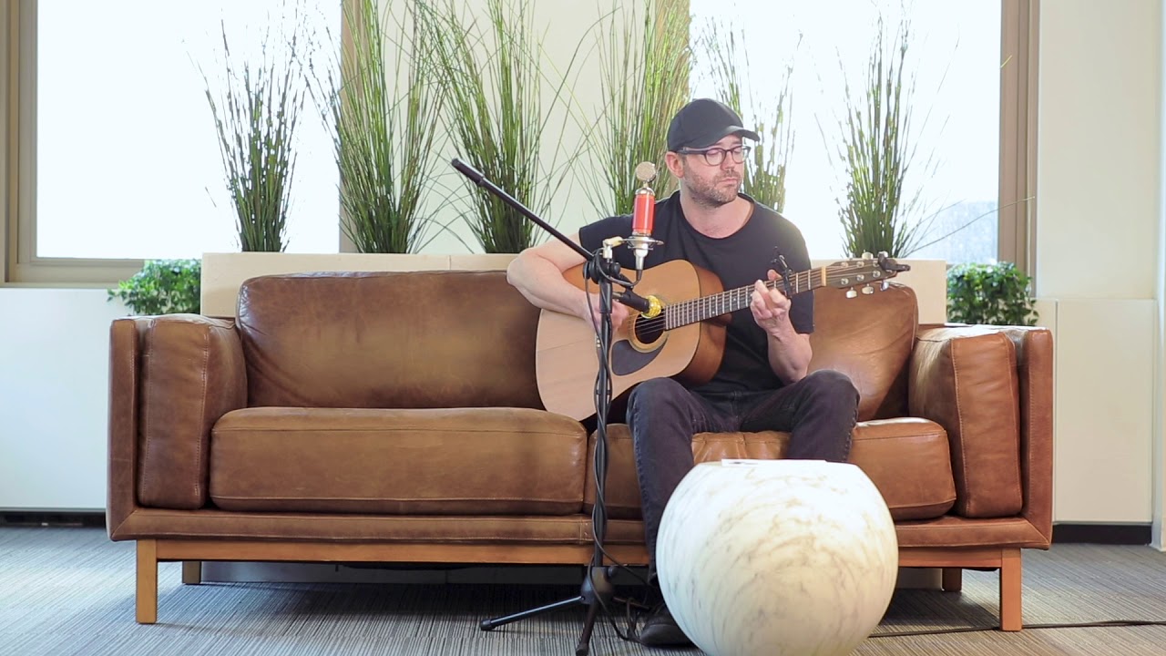 &lsquo;The Way Back Home&rsquo; by Calvin Marty :: underthesidewalk presents