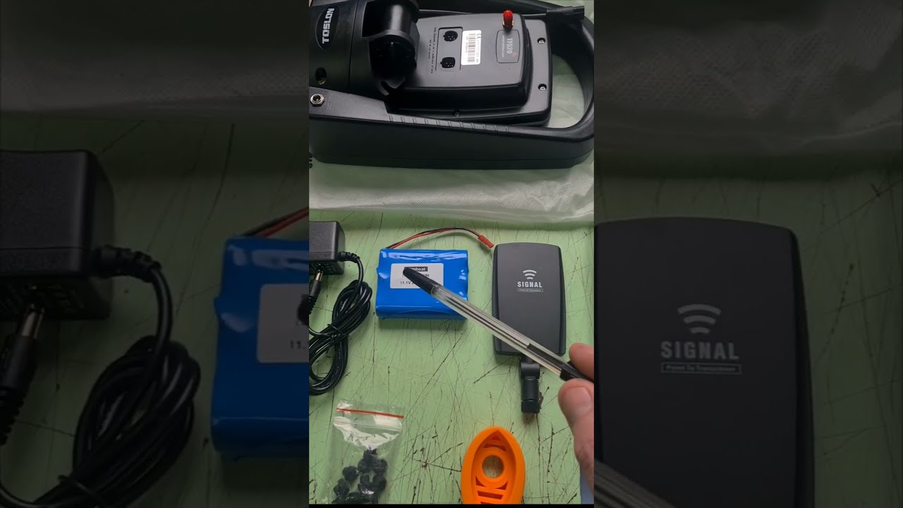 Ехолот Toslon 520. Огляд