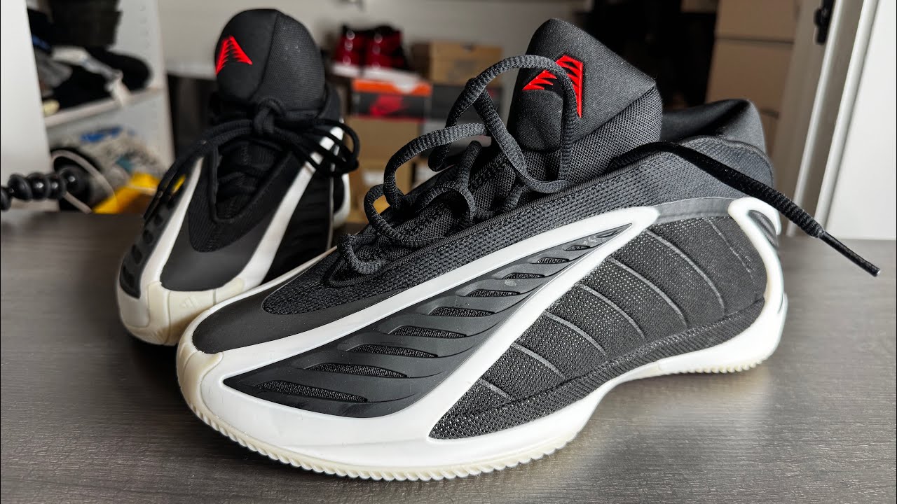 Adidas AE2 Core Black