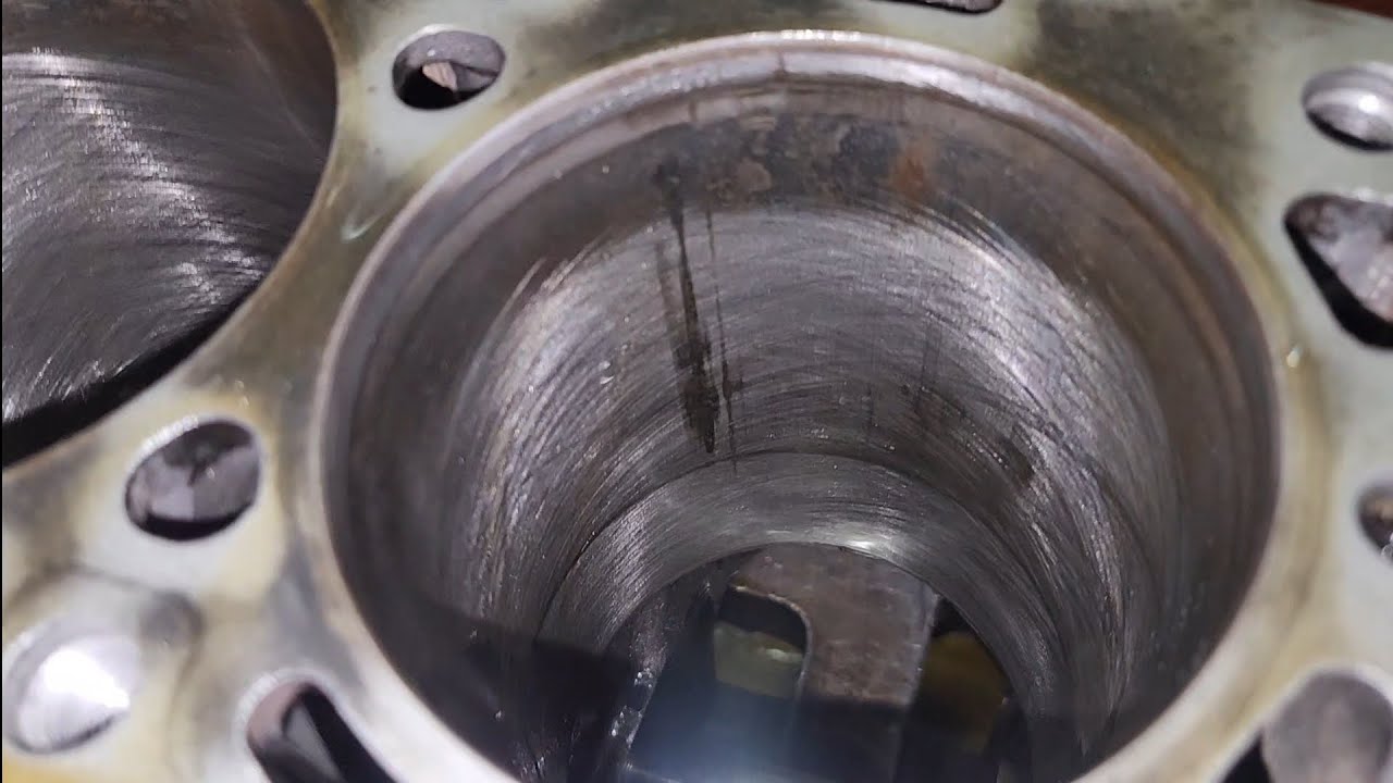 Rebuilding A 22RE Toyota Block Part 1. #toyota #repair #mechanic #mechanic #educational #engine