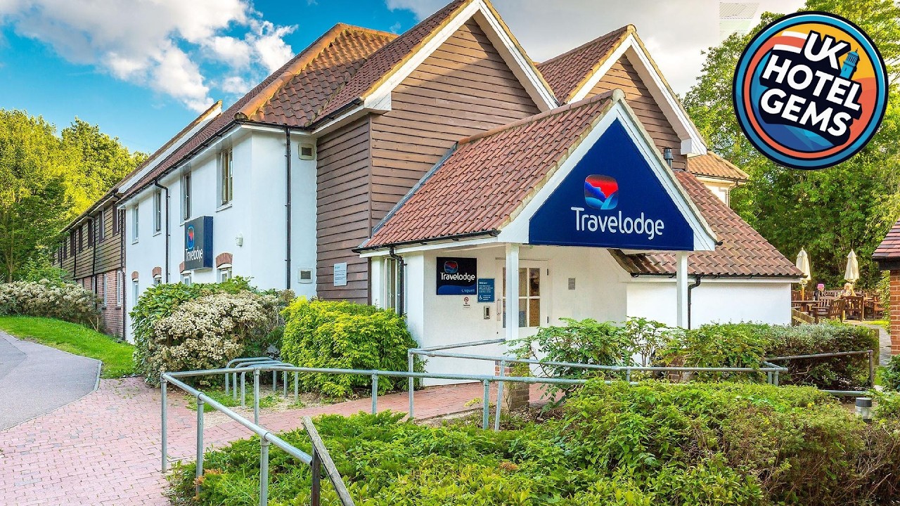 Travelodge London Chigwell | London, United Kingdom | Hotel Review ⭐