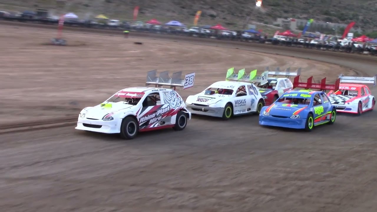 Daisy Race - Namakwaland Ovaalbaan Springbok ZA Hotrods Heat 1 - 4.10.25