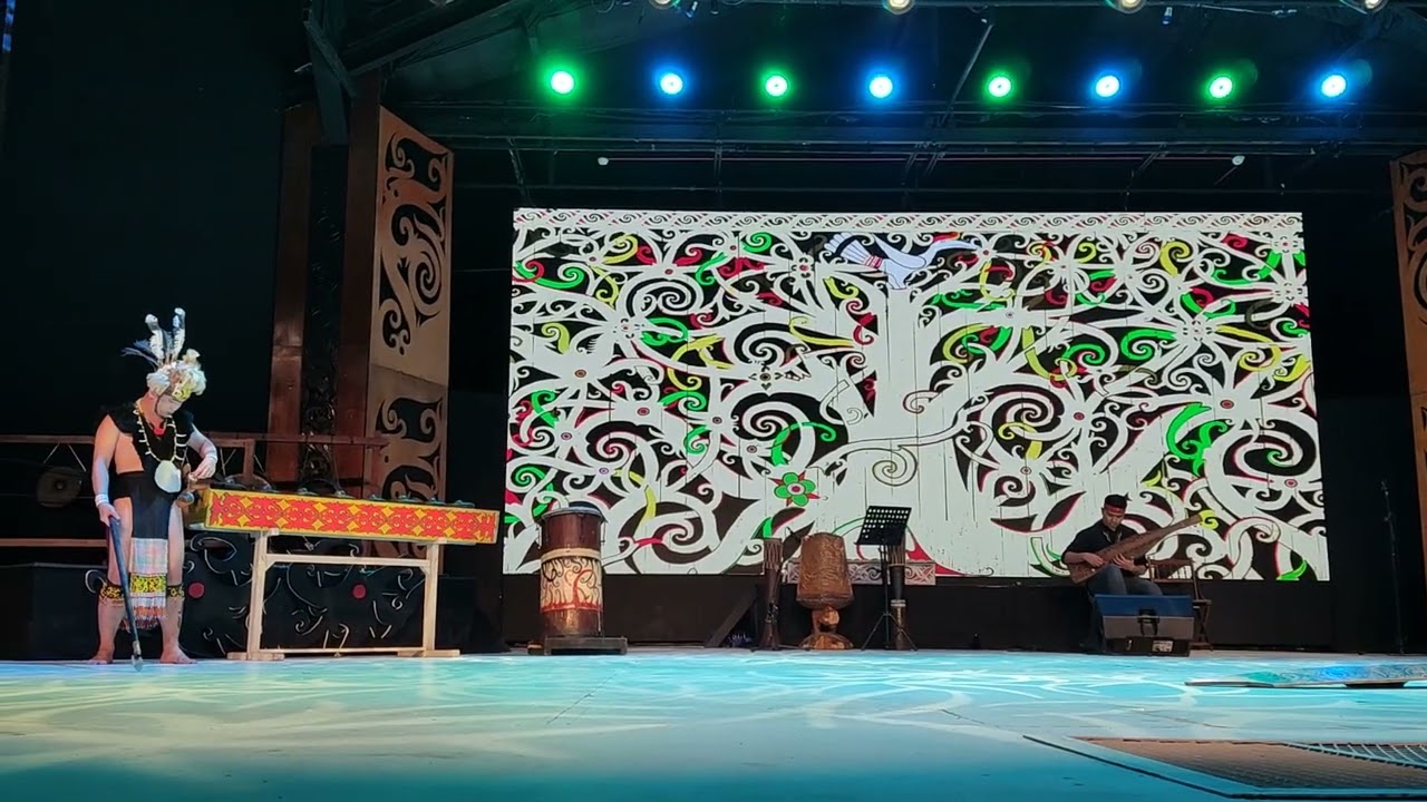 KAMPUNG  BUDAYA  SARAWAK.TIDAK RUGI TENGOK.KETAWA SAMPAI SAKIT PERUT 🤣 MEMANG MENGHIBUR HATI 🇲🇾 BEST