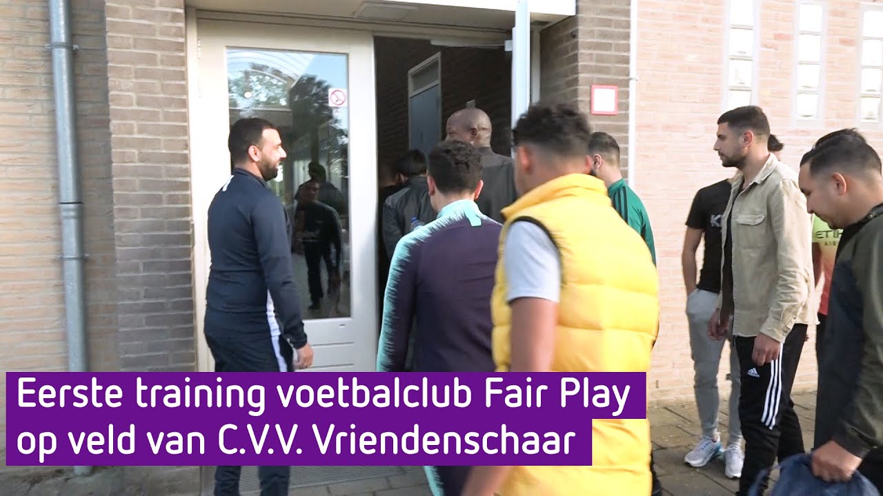 Na zeven jaar kan voetbalclub weer trainen, maar erg welkom zijn ze niet
