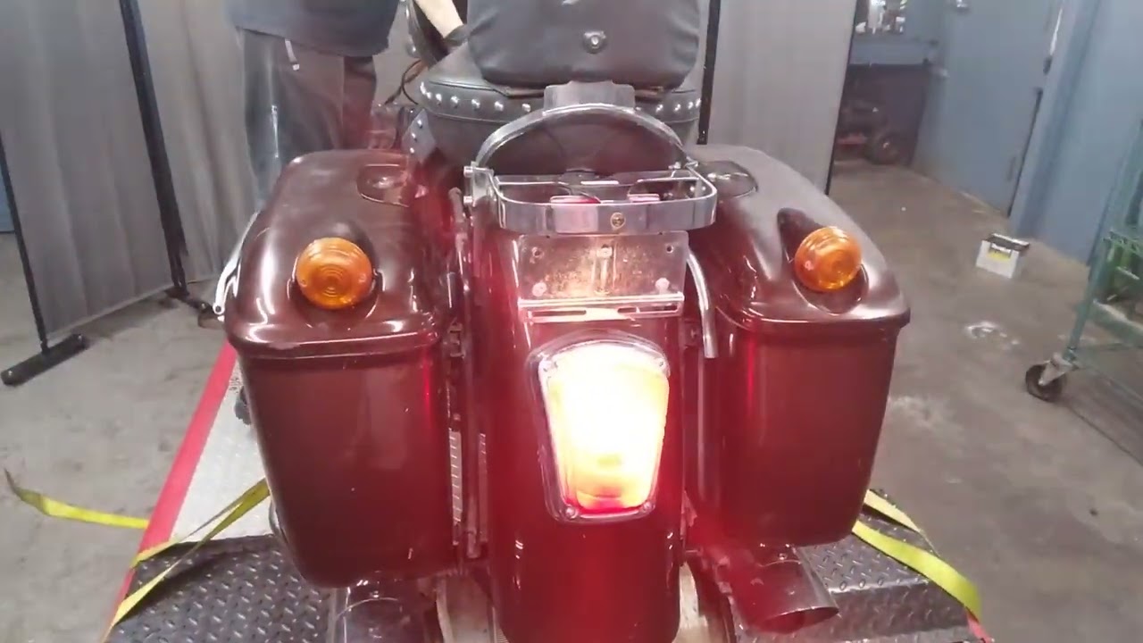 O196 Victory Touring Cruiser