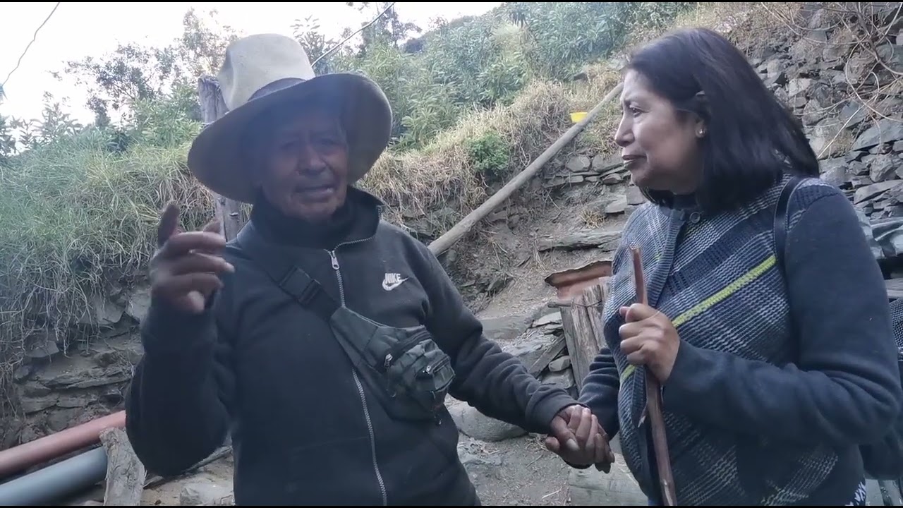 CUANDO TU AMIGO SABE QUE NUNCA MAS REGRESARAS A TU PUEBLO...