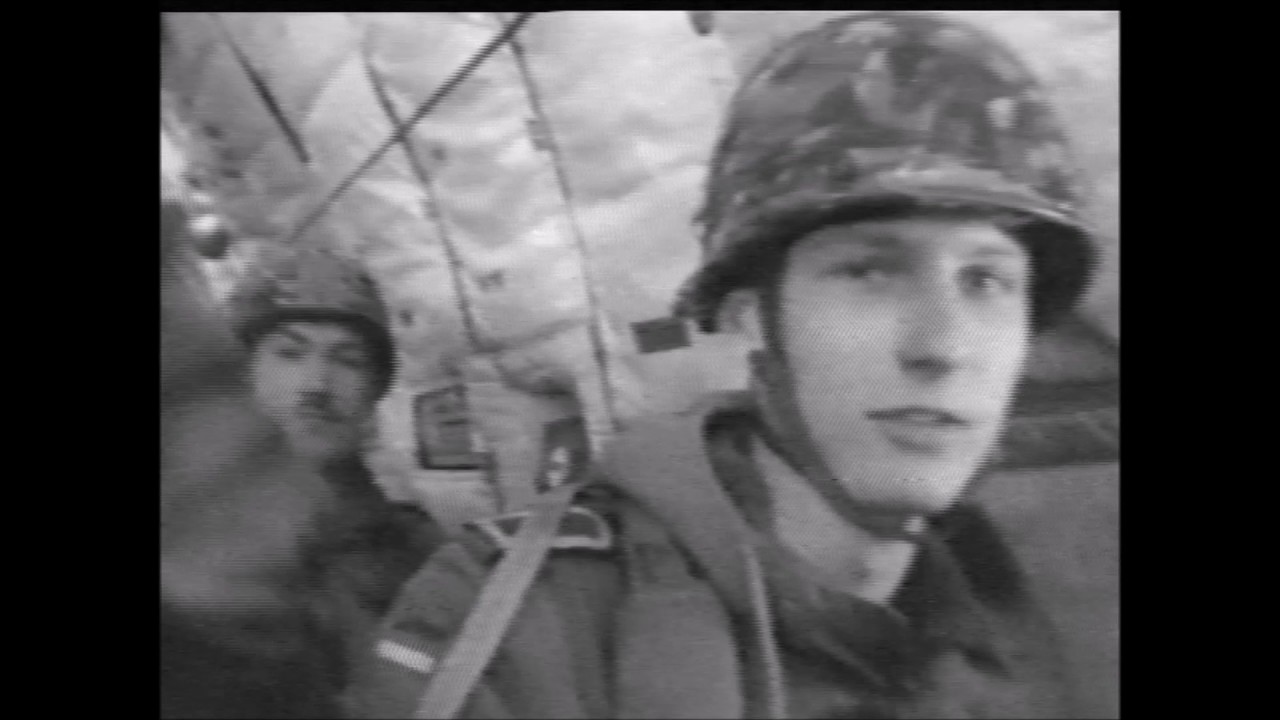 Sprungdienst der Bundeswehr Fallschirmjägerbataillon 272  Wildeshausen, Februar 1987 im Original