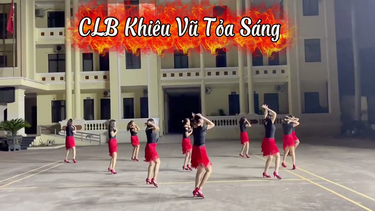 100 năm cuộc đời ,CLB Khiêu Vũ Tỏa Sáng,HLV Thủy Nguyễn!