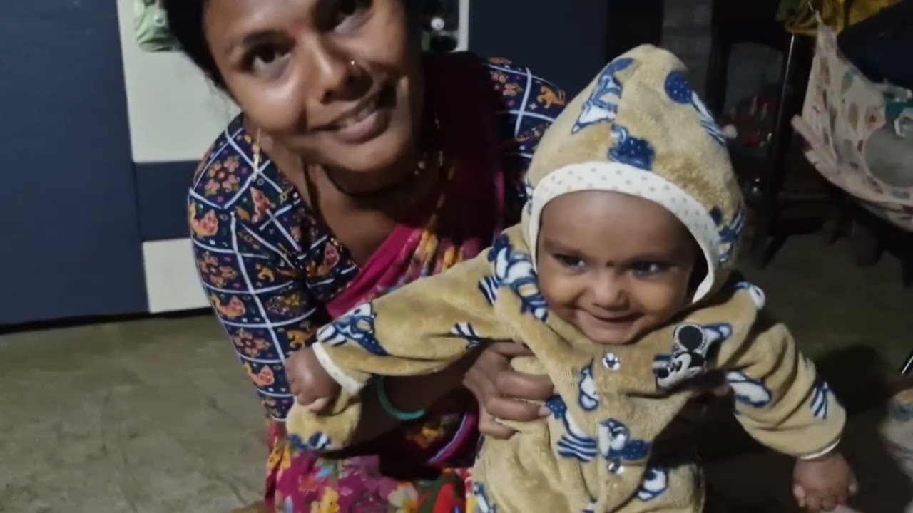 मायने पहा किती छान उडदाची दाळ केली आज 😋 स्वामिनी बघा किती छान खेळते 😊