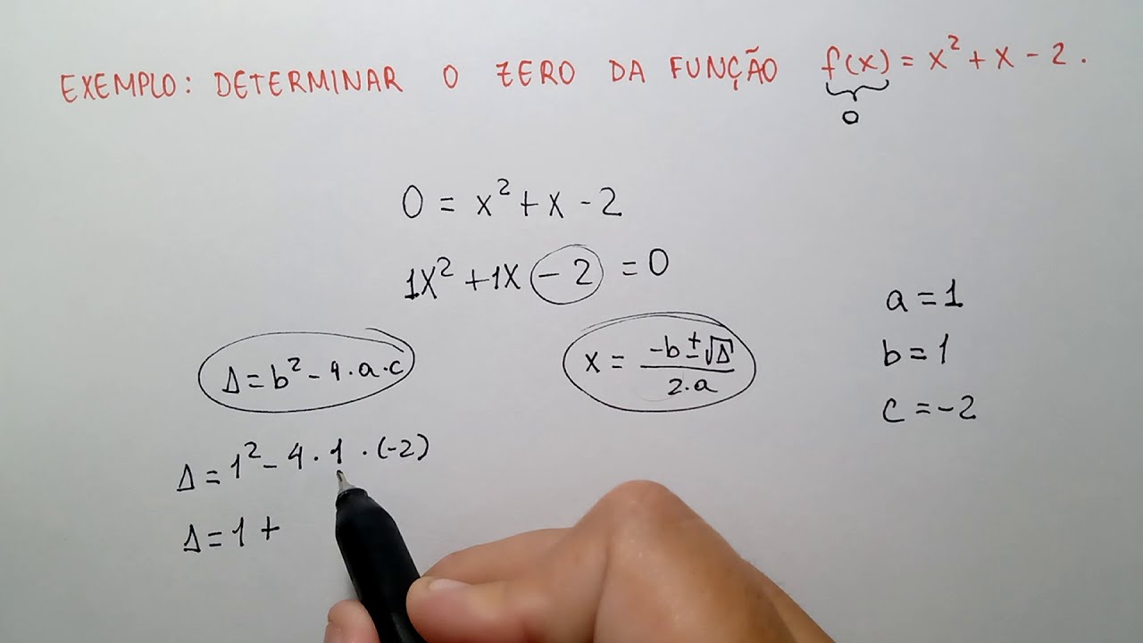 Interseção com os eixos x e y & Zeros de uma Função Quadrática *Matemática*