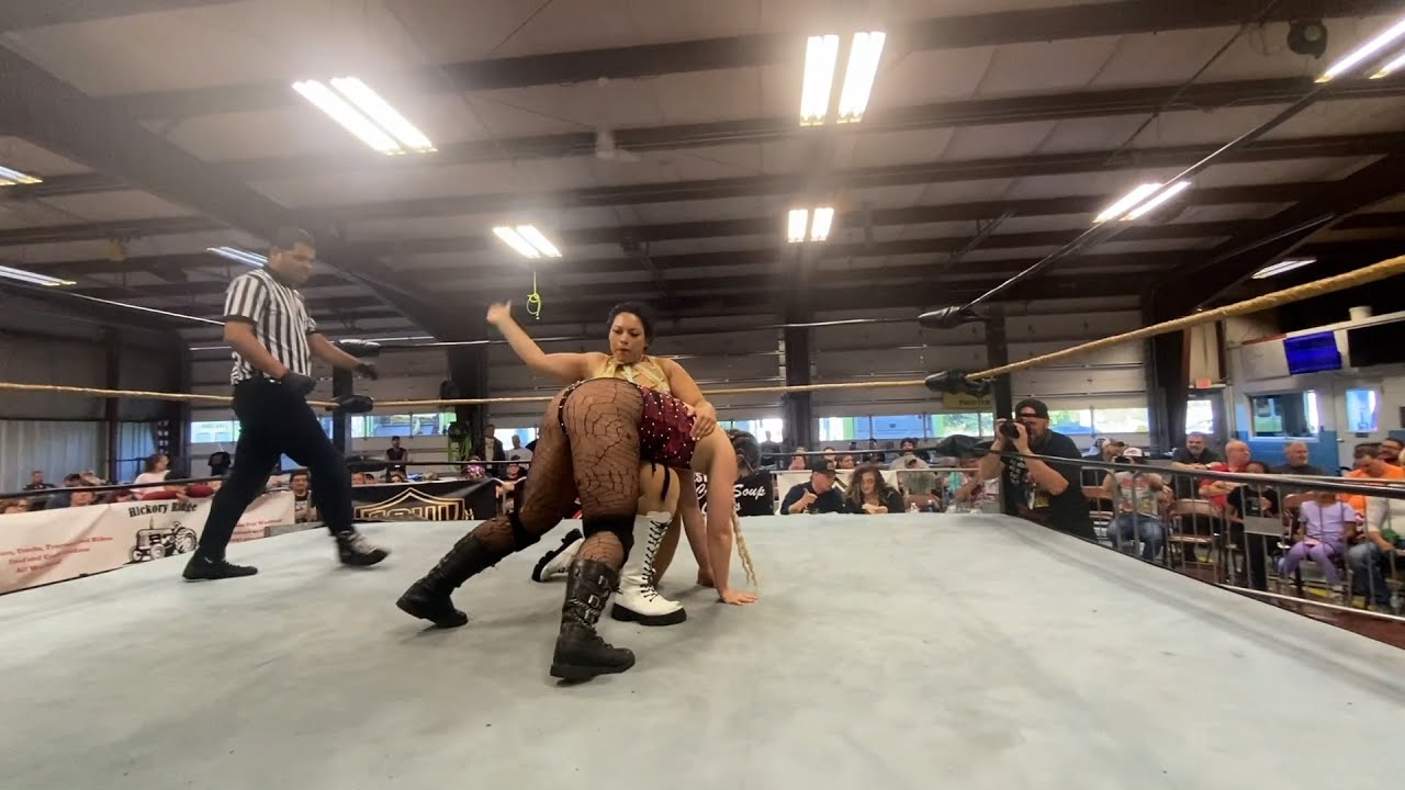 FULL MATCH Nahir Robles challenges 