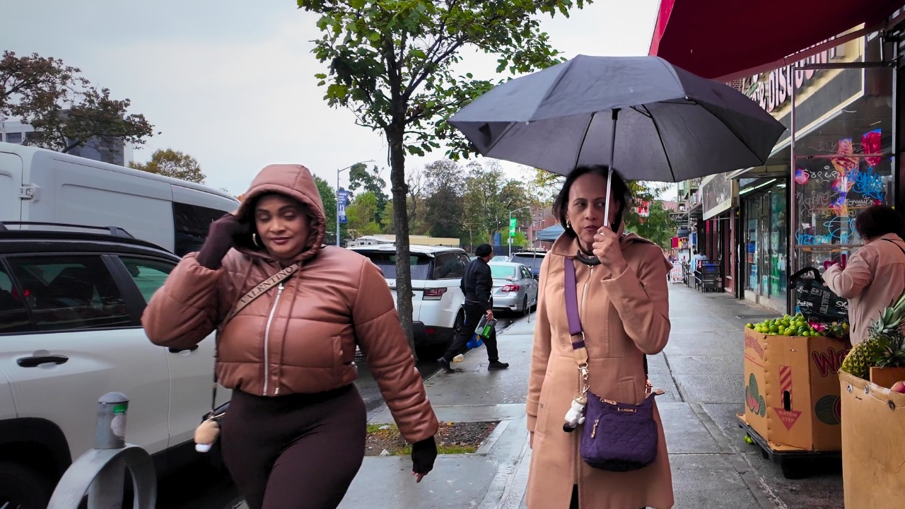 Rainy Day in The Bronx NYC | 4K Walking Tour with Real City Sounds