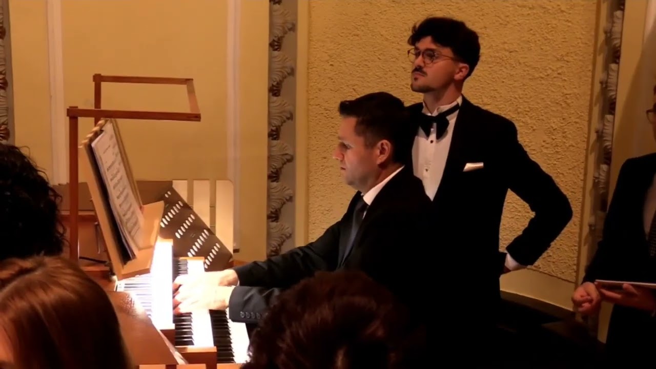 Când Isus Hristos m-a mântuit -  Corul bisericiilor reunite ❤️🎙🎹🎵🎼🎶🎻🤍❤️