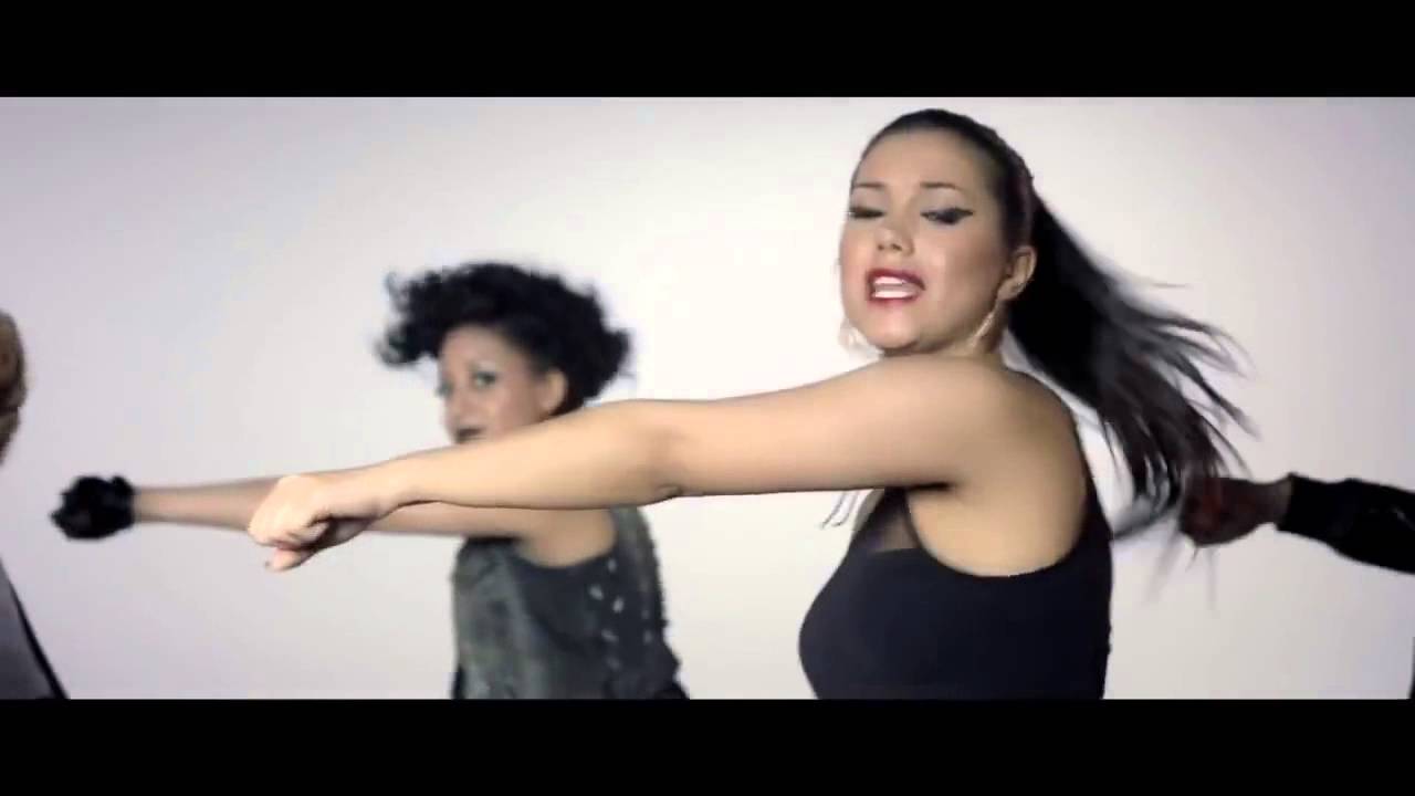 best kurdish singer: dashni morad :i am(open your eyes)