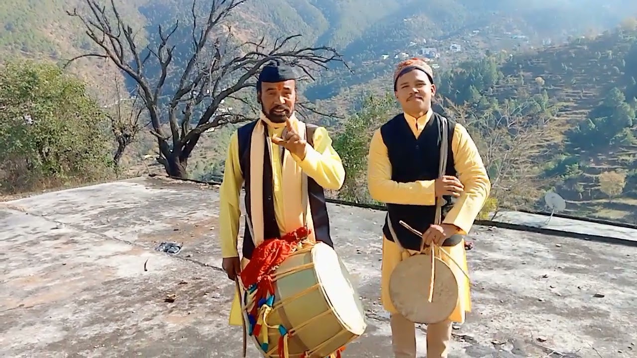राष्ट्रपति पुरस्कार सम्मानित ढोल दमाऊ एकल वादन के महारथी गुरुजी उत्तम दास जी के साथ सुनहरे पल🎶❤️