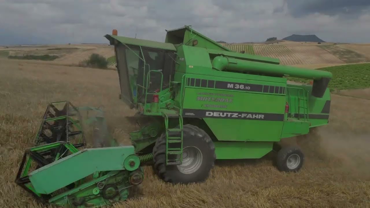 DEUTZ - FAHR M 36.10 Χ 2 | barley harvest | GREECE 🇬🇷🇬🇷